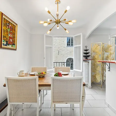 Rosalba - Vieux ניס